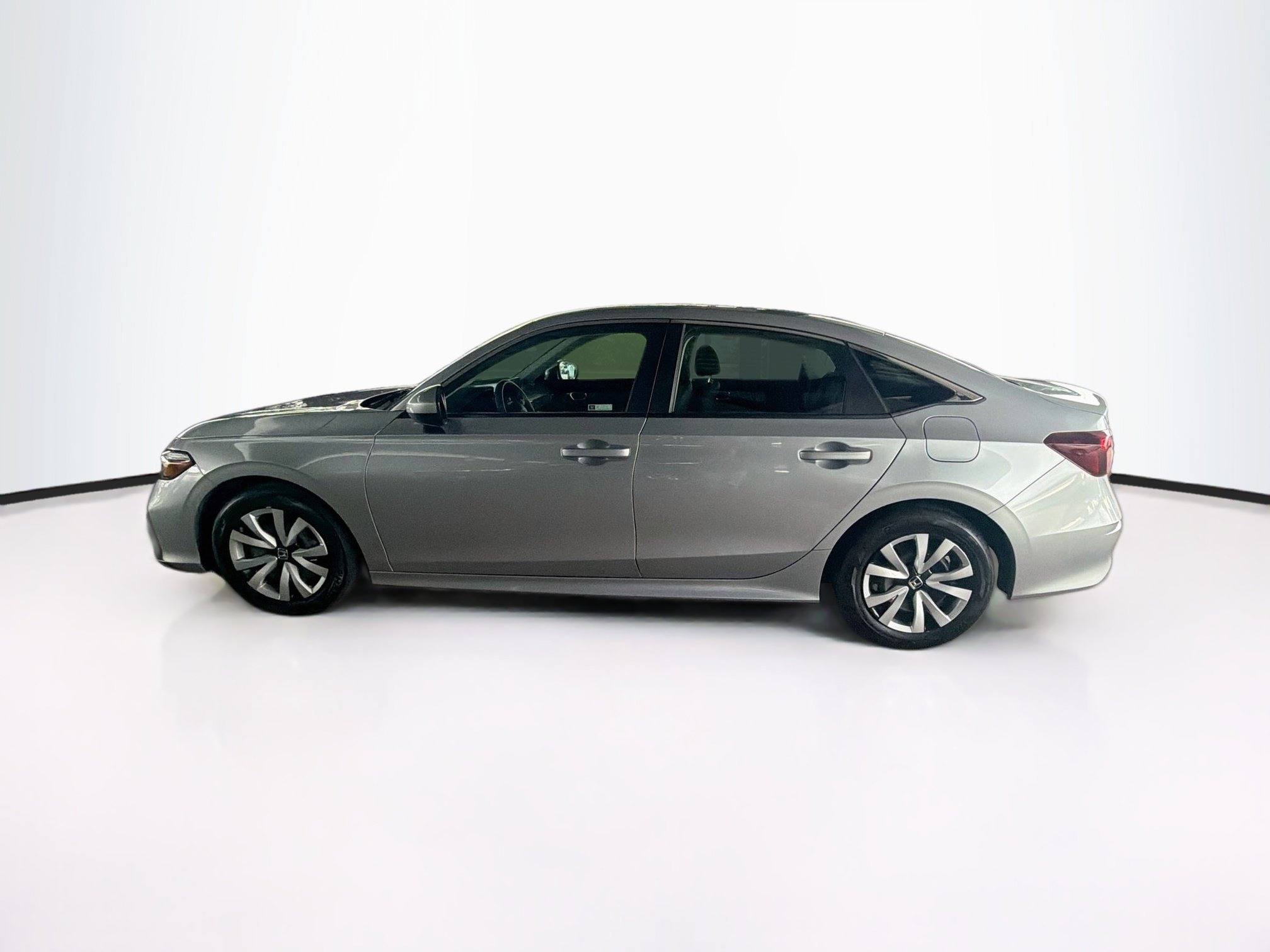 Used 2025 Honda Civic LX image 4