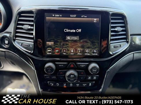 Used 2021 Jeep Grand Cherokee Trailhawk w/ Trailhawk Luxury Group AWD/4WD image 31