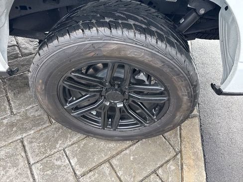 Used 2025 Ford F150 XL image 4