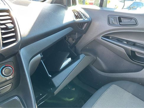 Used 2022 Ford Transit Connect XL image 27