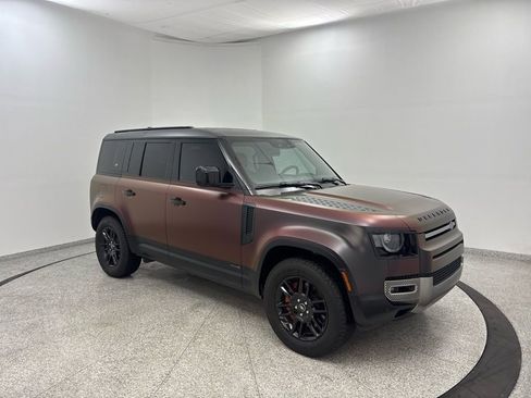 Used 2020 Land Rover Defender 110 X AWD/4WD image 18