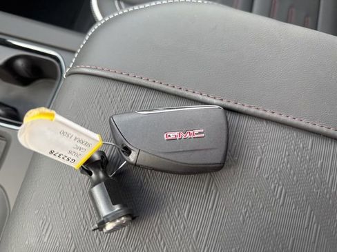 New 2026 GMC Sierra 1500 AT4X w/ LPO, Black Badging Package AWD/4WD image 63