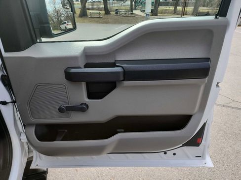 Used 2020 Ford F150 XL w/ Trailer Tow Package image 35