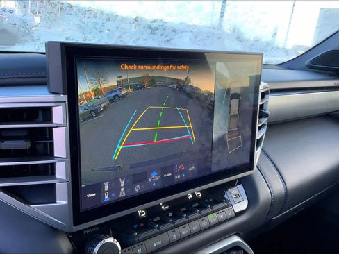 Used 2025 Toyota Tundra Platinum image 30