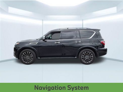 Used 2024 Nissan Armada Platinum w/ Captain's Chairs Package RWD image 2
