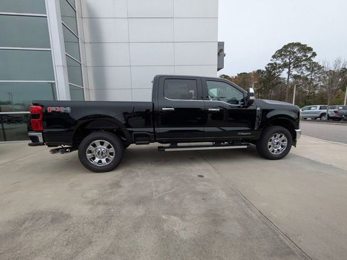 New 2026 Ford F250 Lariat w/ Lariat Premium Package image 3