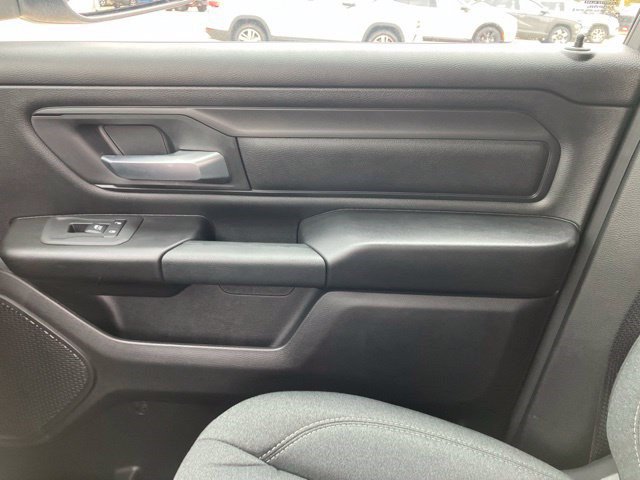 Used 2025 RAM 1500 Warlock AWD/4WD image 22