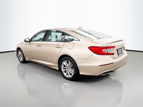 Used 2020 Honda Accord LX image 5
