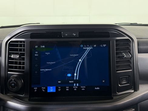 Used 2025 Ford F150 Lariat w/ Equipment Group 501A Mid image 12