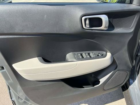 New 2026 Hyundai Venue SEL FWD image 20