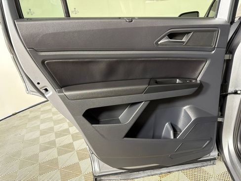 Used 2021 Volkswagen Atlas SEL image 24