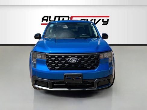 Used 2025 Ford Maverick XLT w/ XLT Luxury Package AWD/4WD image 2