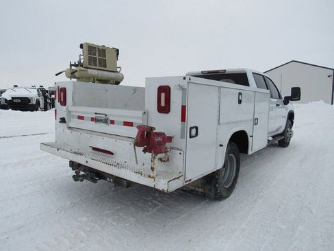 Used 2022 Chevrolet Silverado 3500 W/T w/ WT Convenience Package image 9