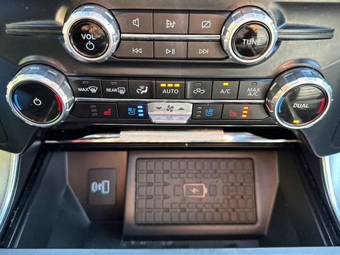 Certified 2023 Ford F150 Platinum w/ Equipment Group 701A High AWD/4WD image 36
