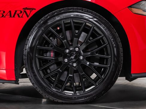 Used 2018 Ford Mustang GT Premium w/ GT Performance Package RWD image 16
