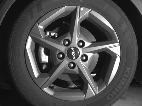 Used 2025 Kia K4 FWD image 15