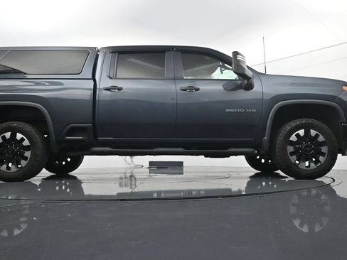 Used 2020 Chevrolet Silverado 2500 Custom w/ Custom Value Package AWD/4WD image 24