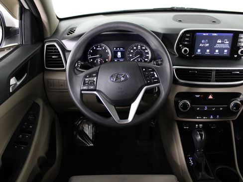 Used 2019 Hyundai Tucson SE image 6