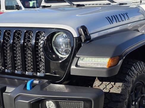 Certified 2023 Jeep Wrangler Unlimited image 8