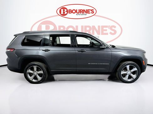 Used 2022 Jeep Grand Cherokee L Limited image 10