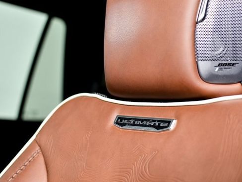 Used 2023 GMC Yukon Denali Ultimate image 6