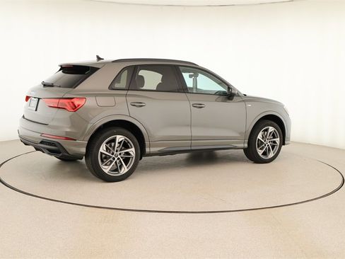 New 2025 Audi Q3 2.0T Premium image 7