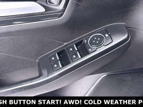 Used 2024 Ford Escape ST-Line image 7