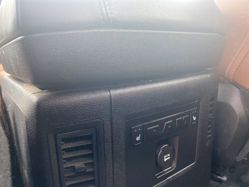 Used 2016 RAM 1500 Laramie Longhorn w/ Convenience Group image 15