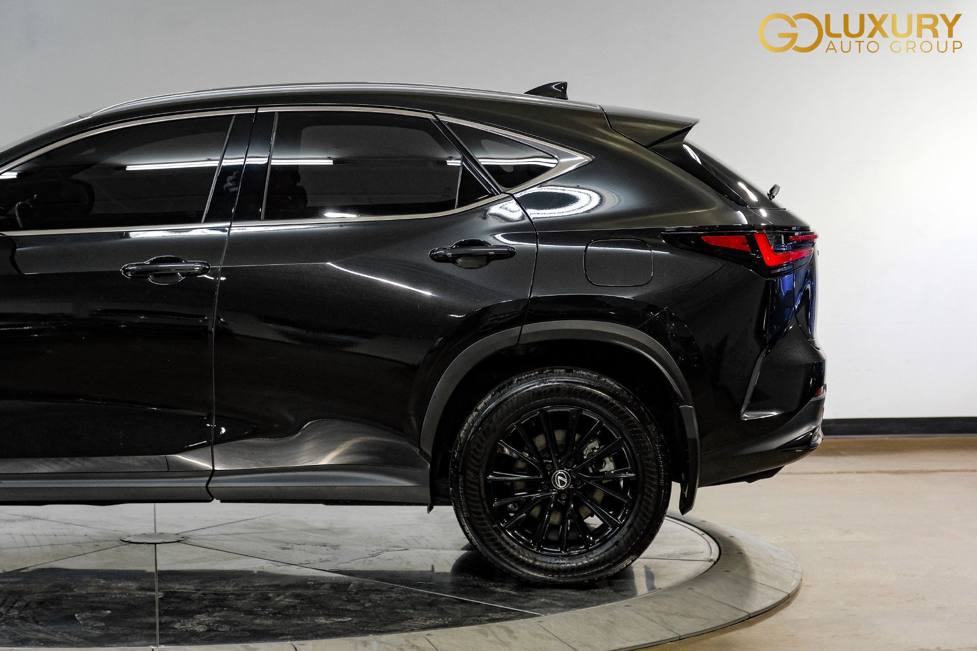 Used 2025 Lexus NX 250 FWD w/ Cold Area Package image 20
