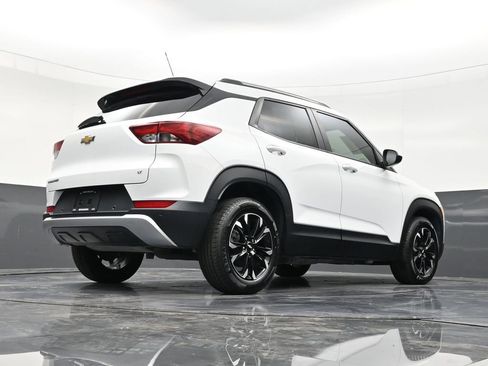 Used 2021 Chevrolet TrailBlazer LT w/ Convenience Package image 24