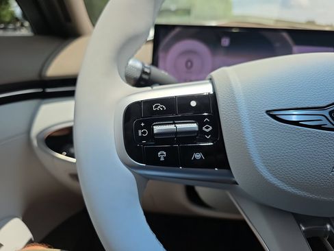 New 2026 Genesis GV70 2.5T Advanced AWD/4WD image 20