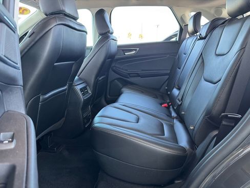 Used 2021 Ford Edge Titanium w/ Class II Trailer Tow Package image 16