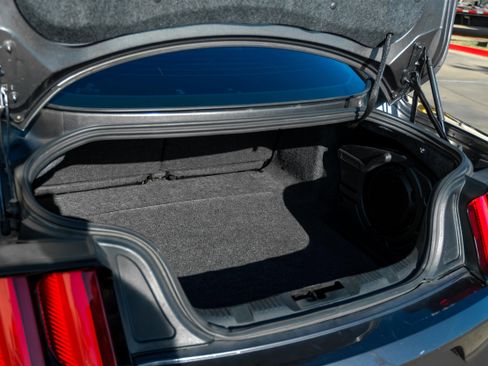 Used 2017 Ford Mustang GT Premium w/ GT Performance Package image 42