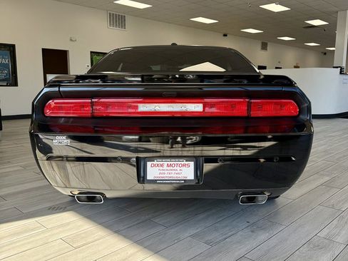 Used 2013 Dodge Challenger R/T Plus image 8