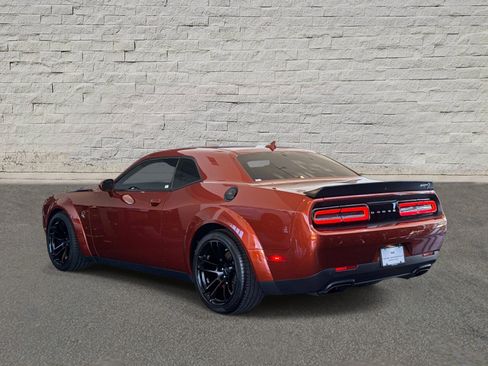 Used 2022 Dodge Challenger SRT Hellcat RWD image 3