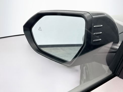 Used 2025 Hyundai Kona SEL FWD image 16
