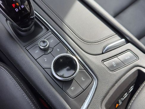 Certified 2024 Cadillac XT6 Premium Luxury image 15