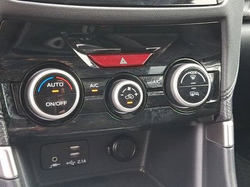 Used 2021 Subaru Forester Premium image 16