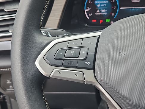 Certified 2024 Volkswagen Atlas SEL AWD/4WD image 22