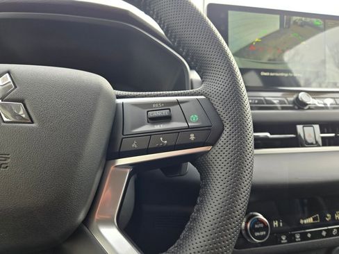 New 2026 Mitsubishi Outlander SE image 26