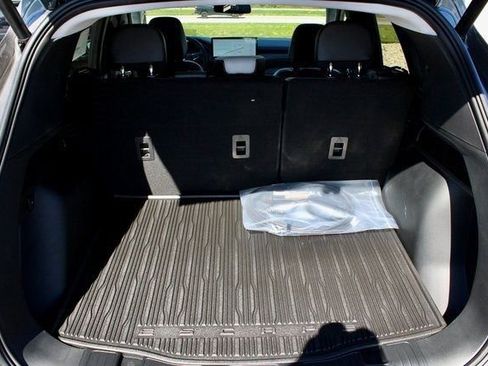 New 2024 Ford Escape SE w/ PHEV Premium Package image 11