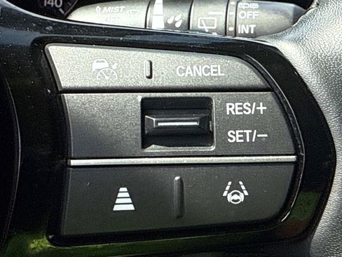 Certified 2024 Honda Pilot Touring image 30