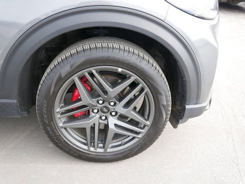 Certified 2025 Ford Explorer ST-Line w/ ST-Line Street Pack image 6