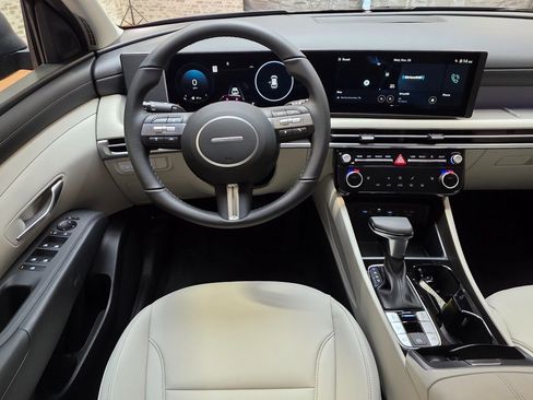 New 2026 Hyundai Tucson SEL image 15