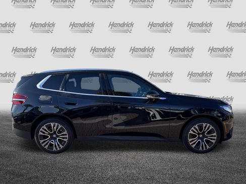 Certified 2025 BMW X3 xDrive30i AWD/4WD image 11