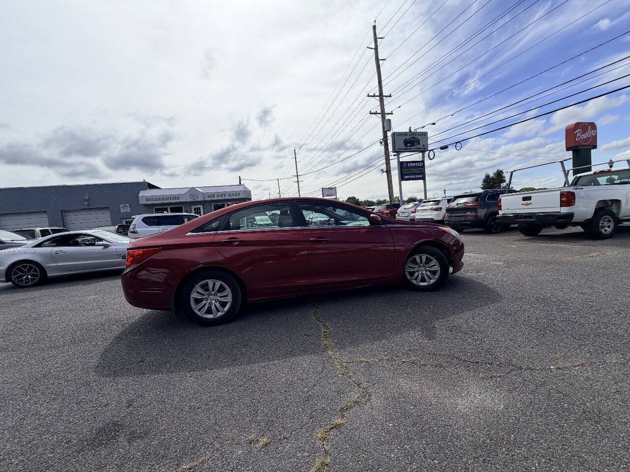 Used 2012 Hyundai Sonata GLS FWD image 25