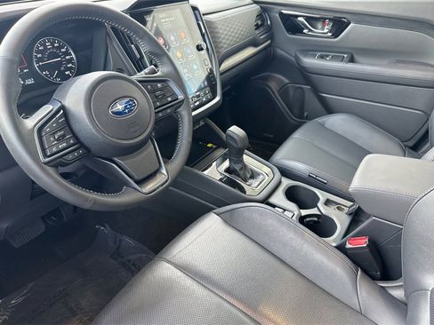 Certified 2025 Subaru Forester Limited image 14