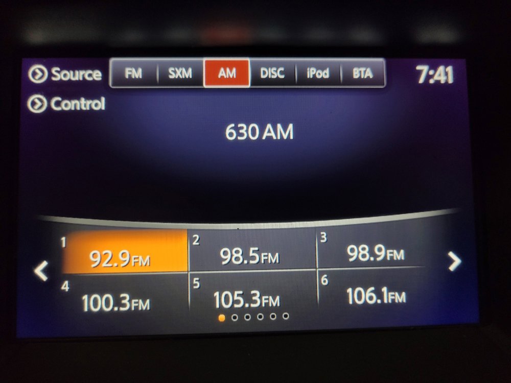 Used 2020 Nissan Pathfinder S AWD/4WD image 25