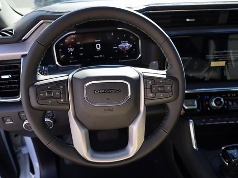 New 2026 GMC Sierra 1500 Denali w/ Technology Package AWD/4WD image 14
