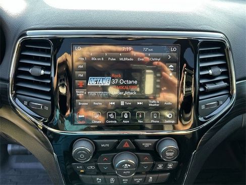 Certified 2020 Jeep Grand Cherokee Altitude image 20